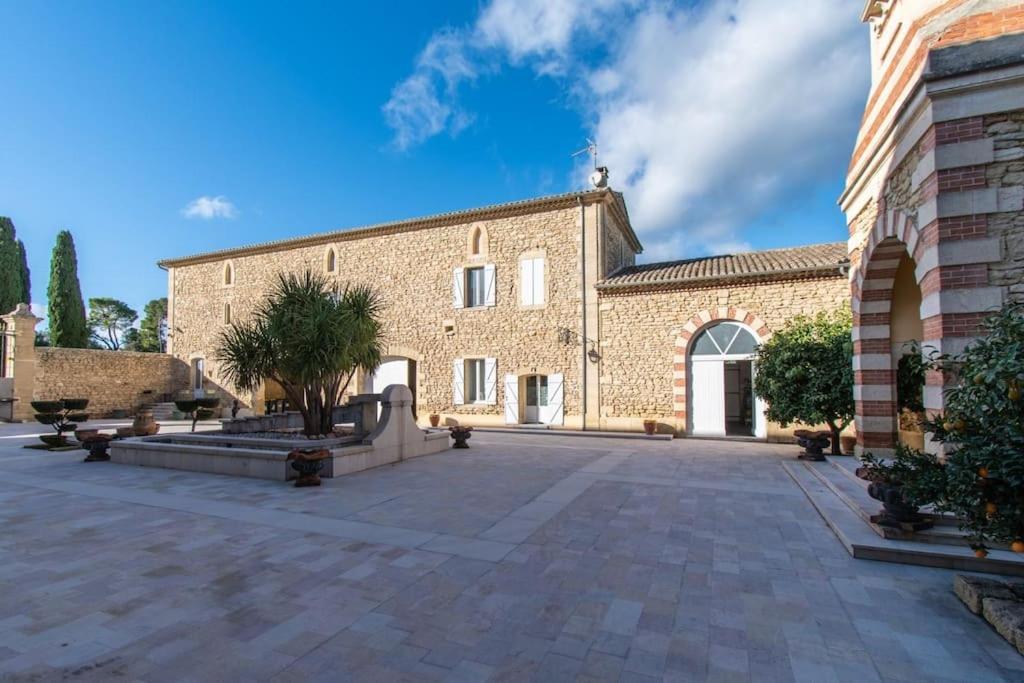 Вилла Domaine Mas Begon Aigues-Vives  Экстерьер фото